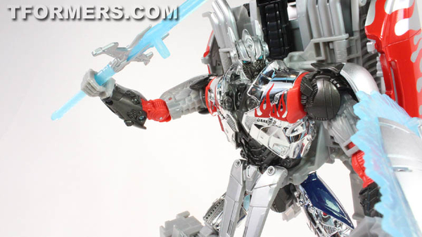 Silver Knight Optimus Prime Target Exclusive Leader Class Transformers 4 Age Of Extinction Movie Toy  (21 of 38)